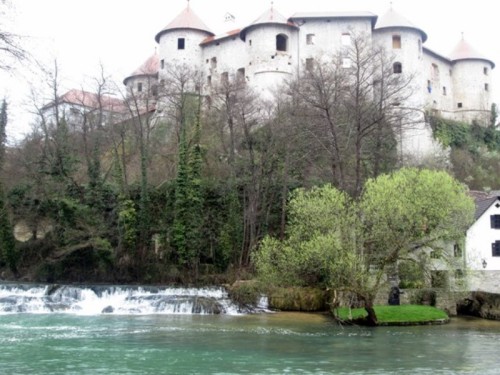 Srečanje muharjev - Krka pri Zuzemberku-4